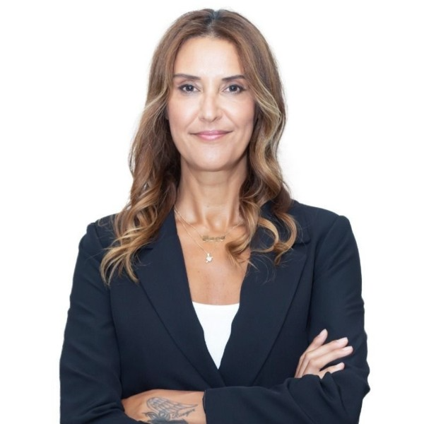 Özlem Özçelik